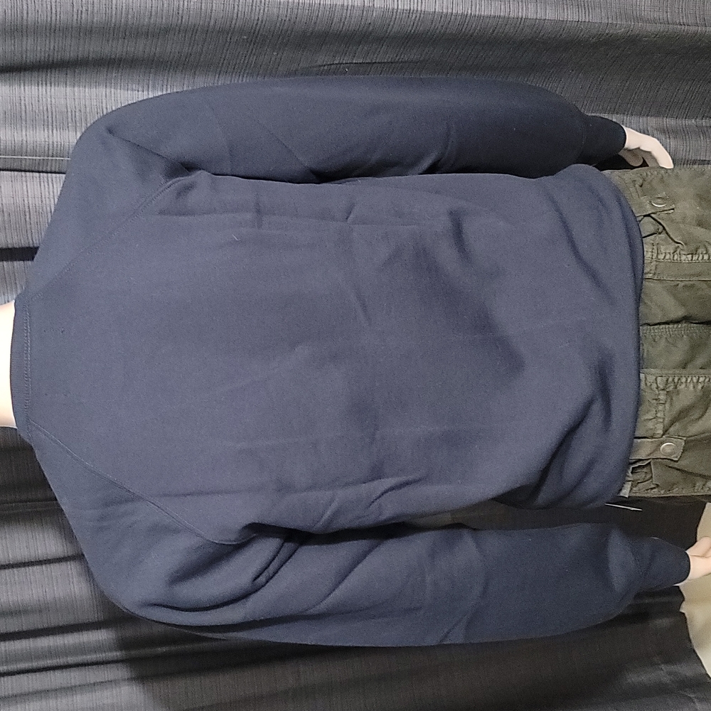 Rogue Crewneck Sweater - Picture 3 of 8